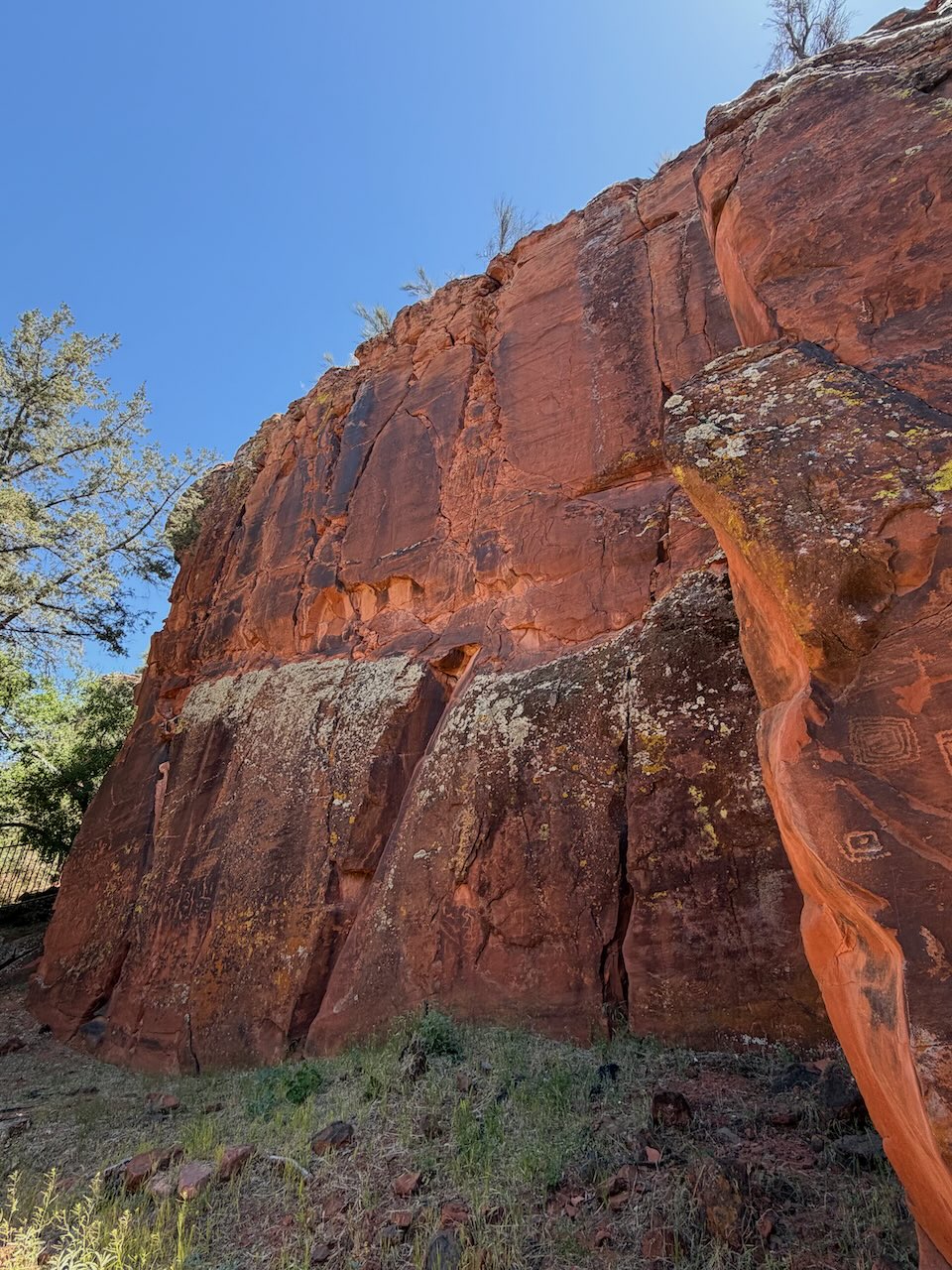 V-Bar-V Petroglyphs