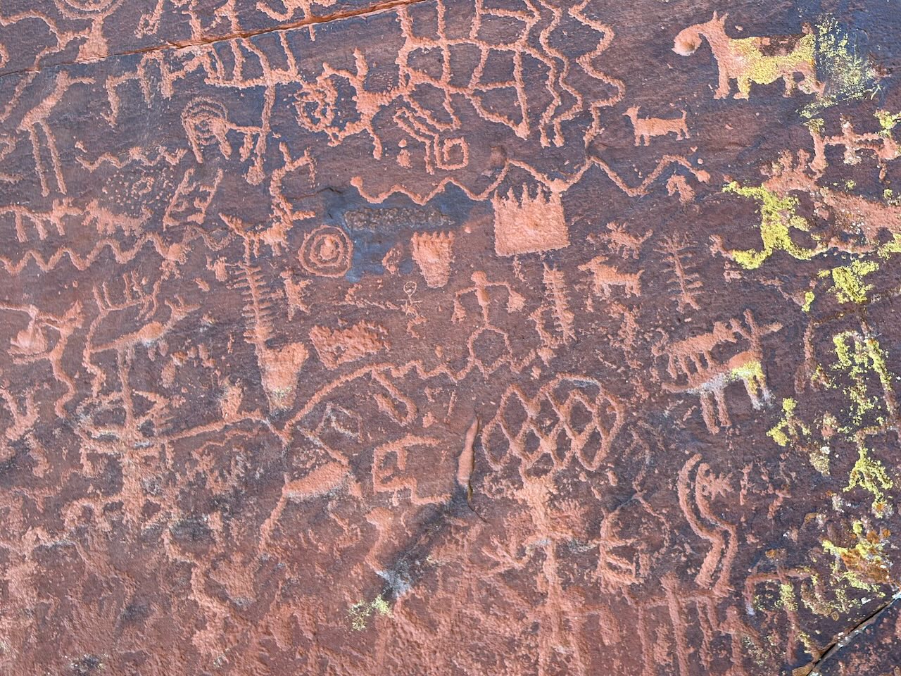 V-Bar-V Petroglyphs